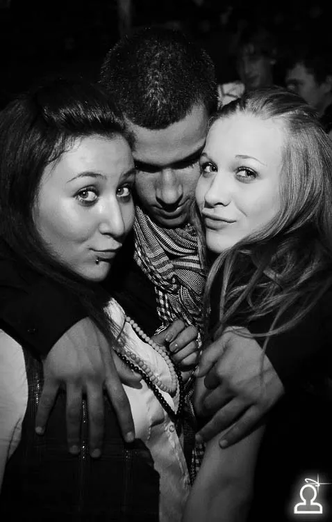 МИСС ПОПА ГОДА 2009 / DJ YORK