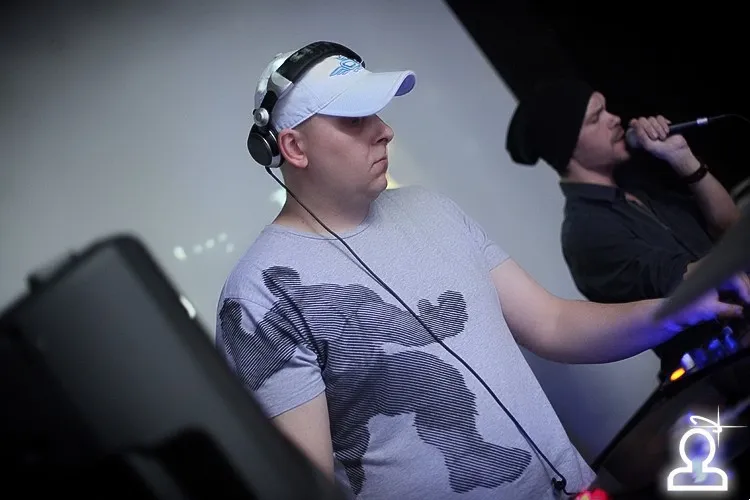 Drum & Bass Arena / The History II: Back 2 the Oldschool