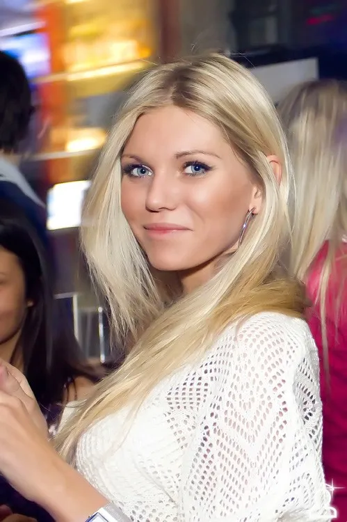 Dj Makarenko