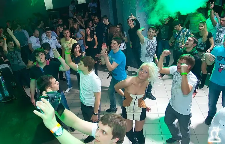4 года Re_Play community / Marc Romboy