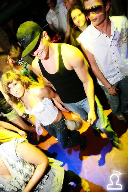 Dj Cross