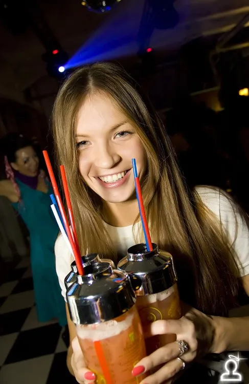 Dj Makarenko