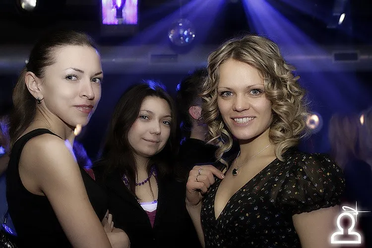 Index Club / DJ Dennis Christopher