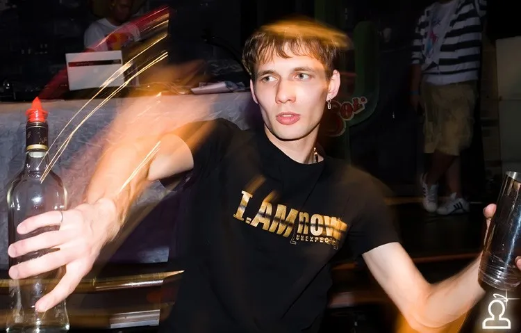 КИСС НА БИСС