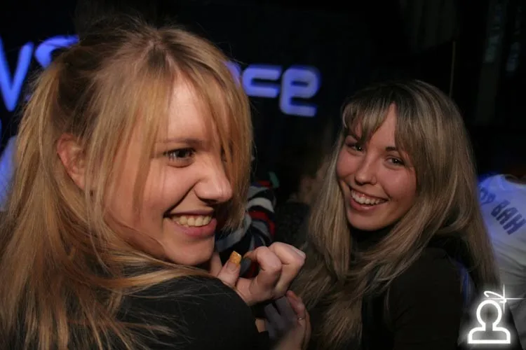 Techno vs. Trance @ 4Rooms (foto by Mikie)