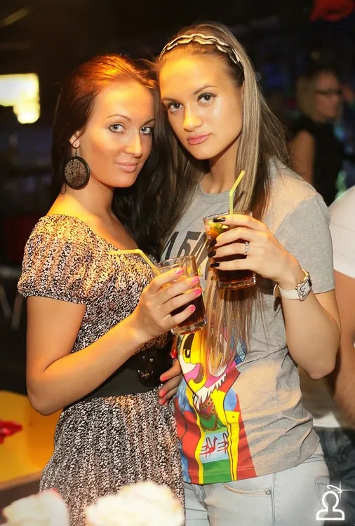 Flowers PARTY