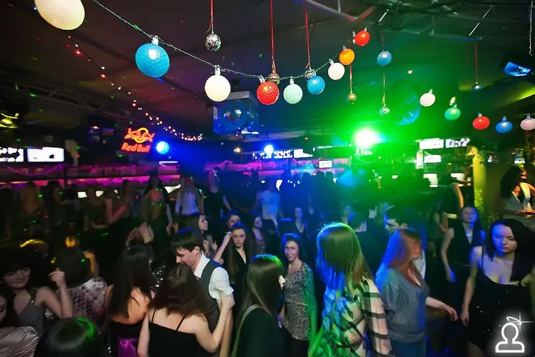 Зайтанцуй / DJ DeeLight