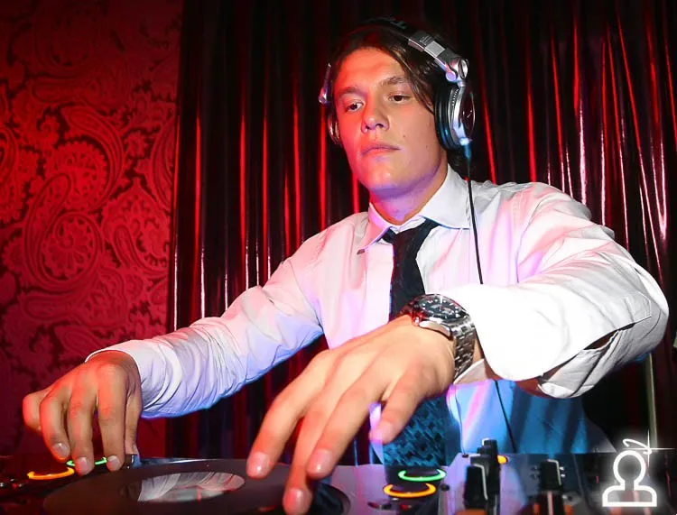Dj Gold Sky