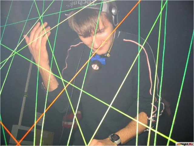 Арена - D`n`B vs Techno