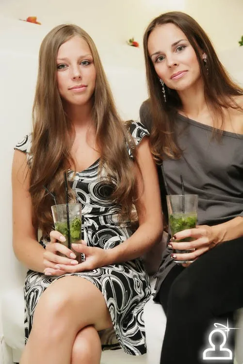 Cosmopolitan Сибирь & FRESITA presents: Strawberry night