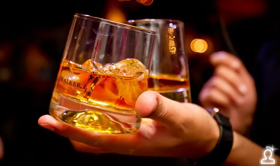 JOHNNIE WALKER PARTY