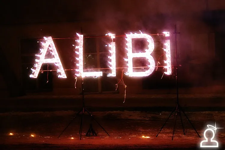 Открытие клуба ALIBI, день первый / DJ Neil Navarra & Katherine Ellis