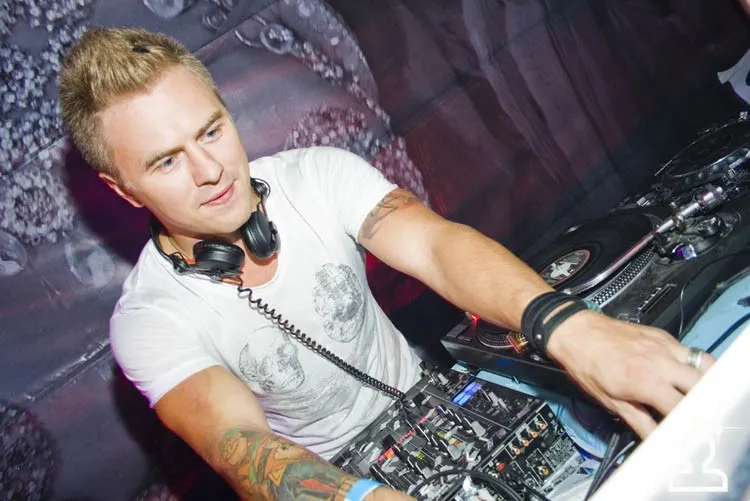 RNB PARTY / DJ Scream One