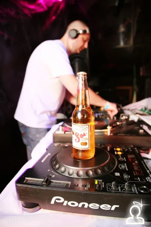 RICH & BITCH /DJ DLEE