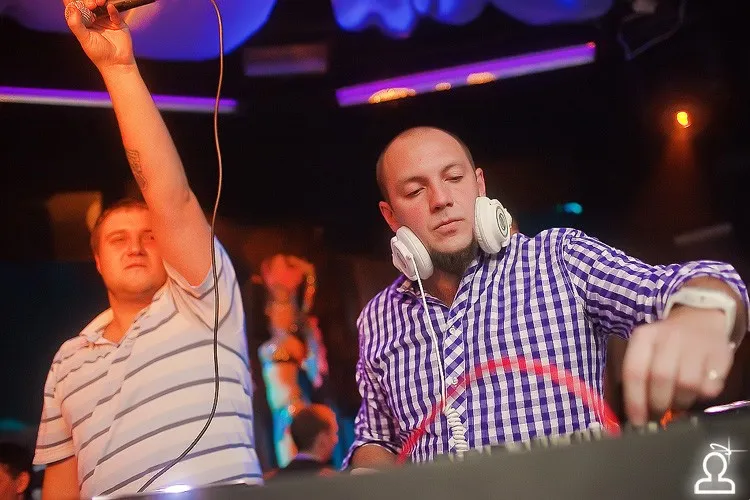DJ Алексей Лехницкий
