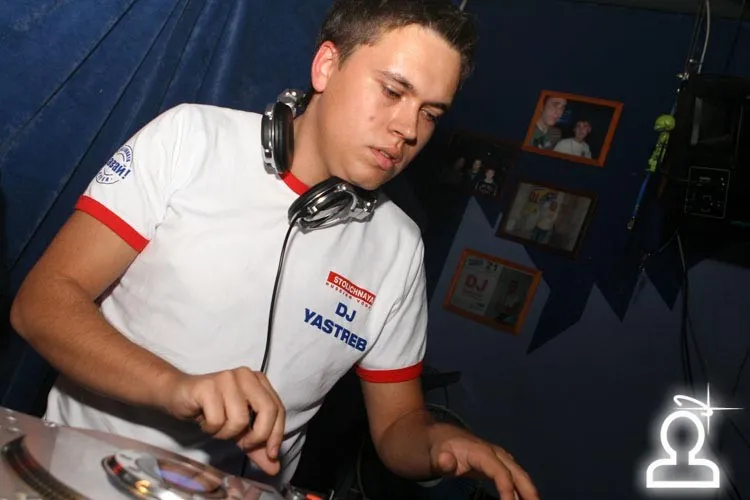 Dj Яstreb