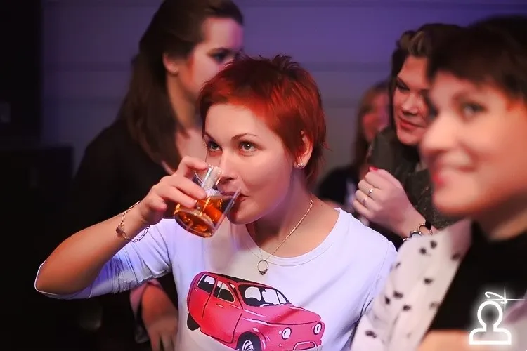 Ундервуд & Bez nazvzniya