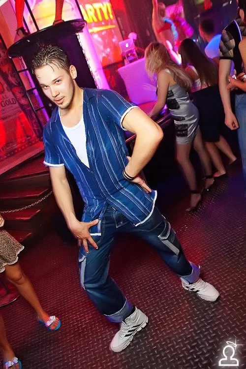 Spice up the party / DMC Simon