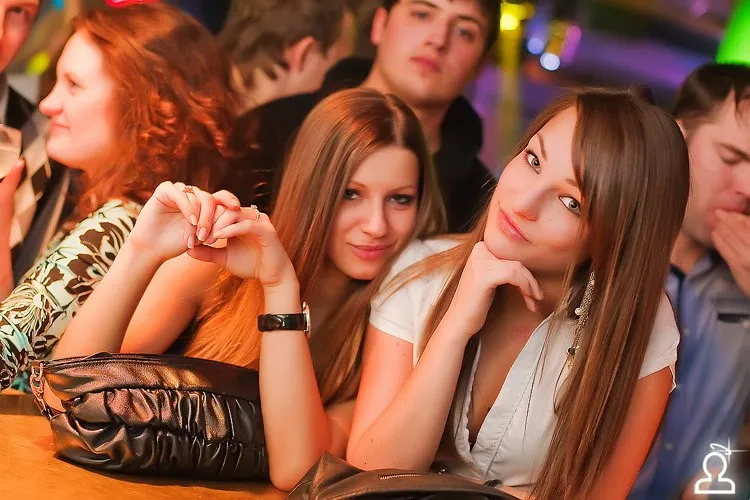 Где же эти 12 стульев