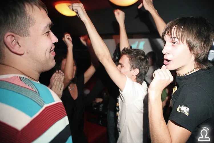 Лунайт & lookatme presents: Kolya, ti ne s toy zhivesh!!!