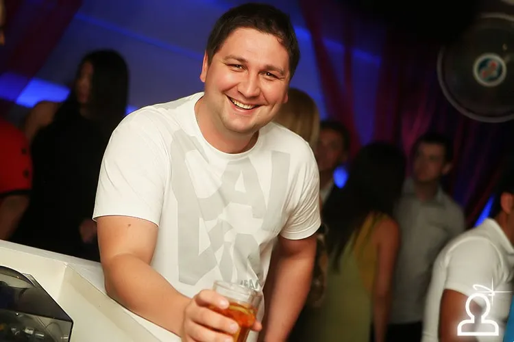 MILLER SUMMER PARTY 2 / MARKUS WINTER