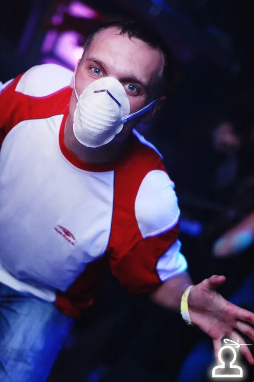 D&B ARENA / DJ BES