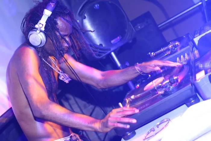 RockCity Dj Elbee Bad