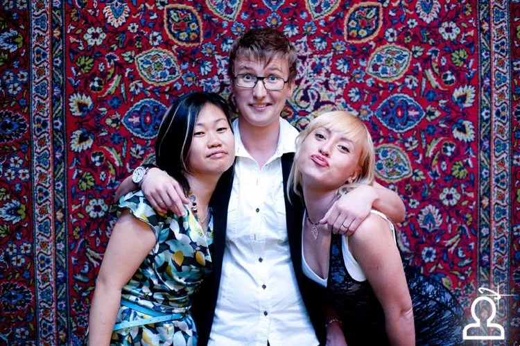 На аву
