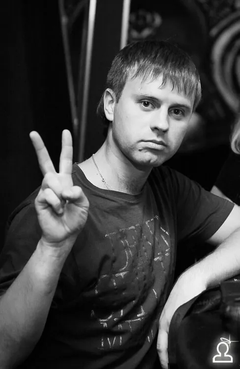 HB Dj Iron