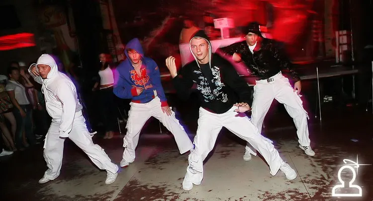 Shake it party