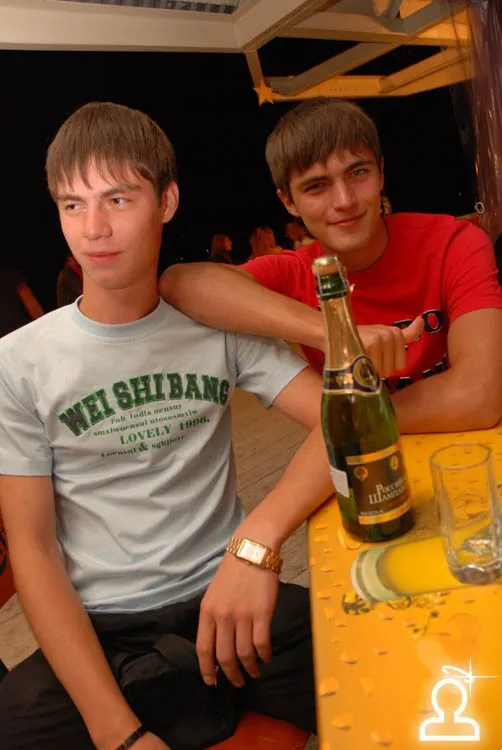Поезд - party/ Новосибирск-Главный - Медуза