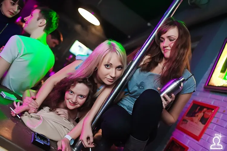 Танцы до утра
