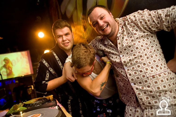 Пижама party