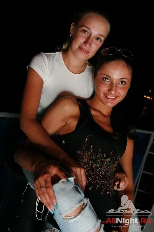 WEST`S COAST PARTY