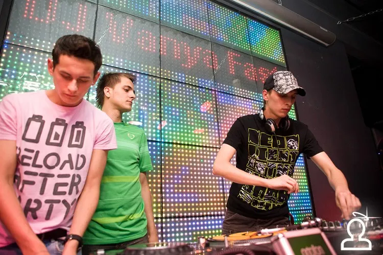 Non stop party
