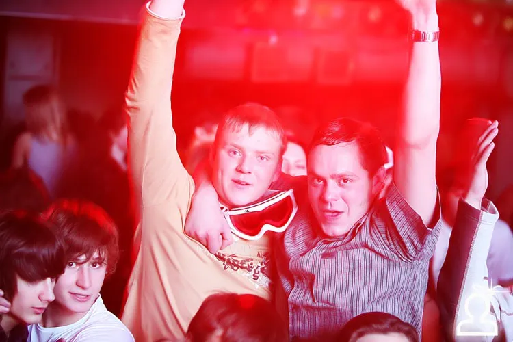 Dj Simon