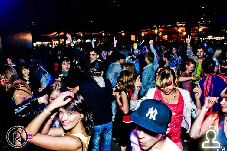 Electrobeach / The Game