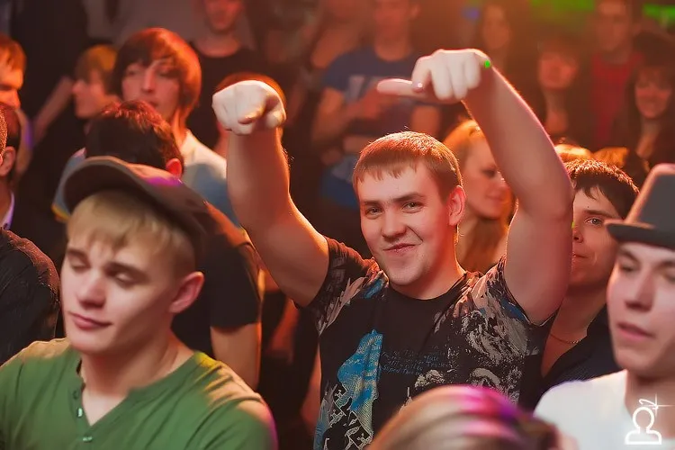 Где же эти 12 стульев