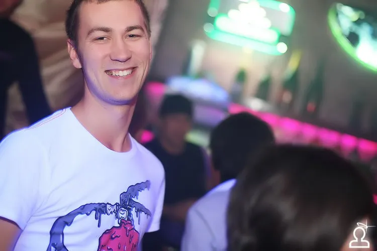 День независимости от бара