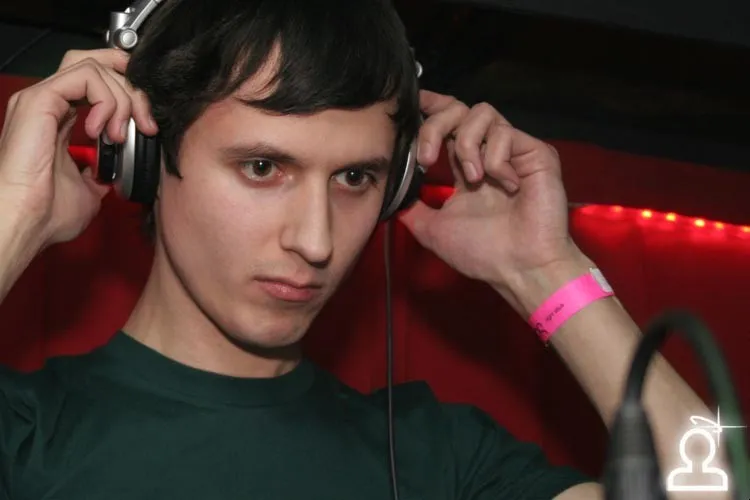 Techno vs. Trance @ 4Rooms (foto by Mikie)