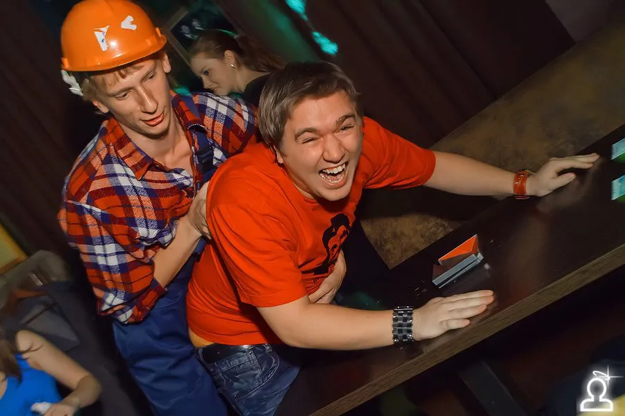 Красные труселя
