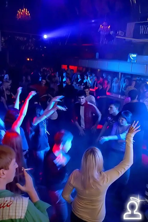 clubbing freedom