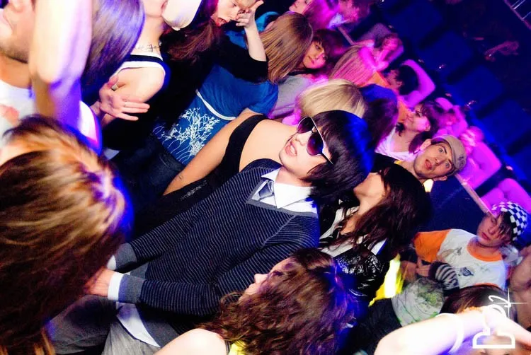 Nu Rave - Dance tonight
