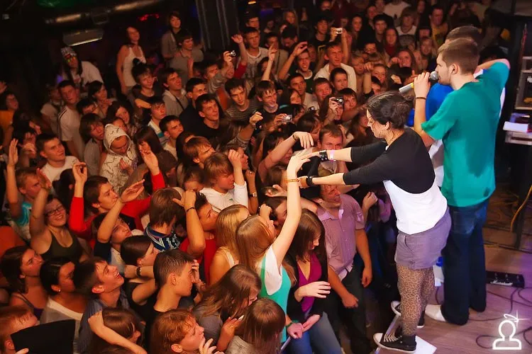 NOIZE MC
