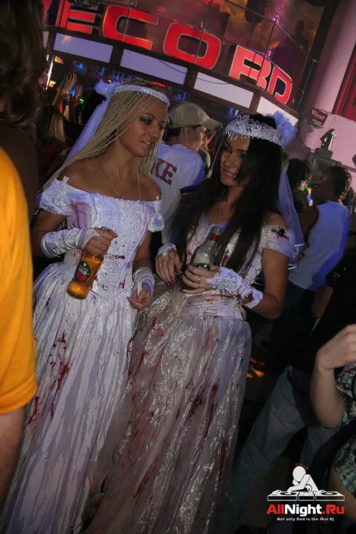 Halloween @ Base