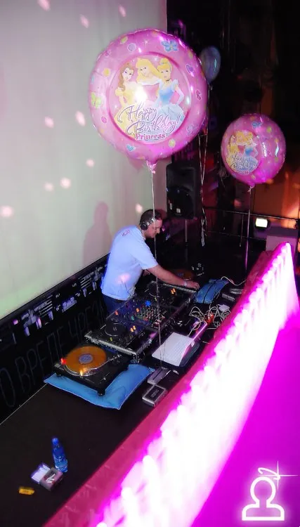 Dj Dlee