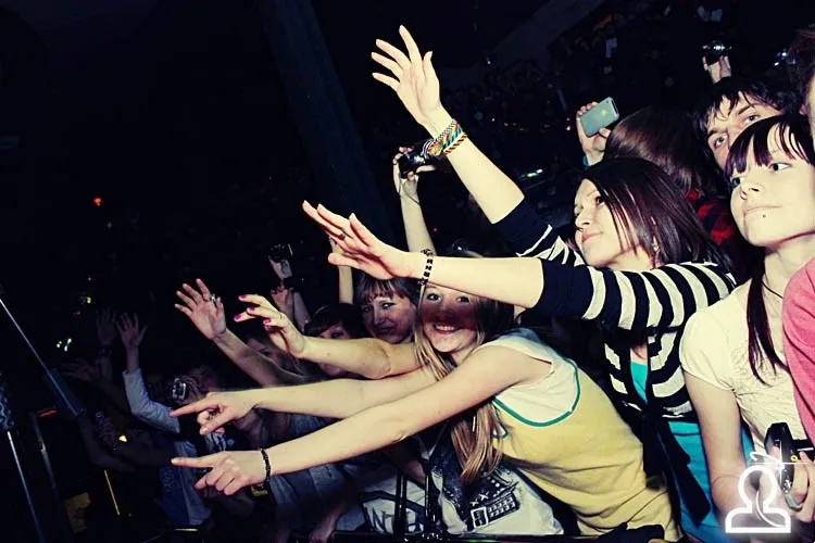 NOIZE MC