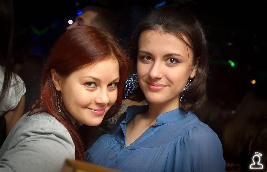 ОбнимAYSя
