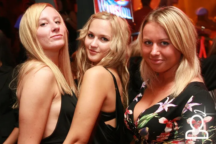 Dj Dlee - Barby - ДУРА!