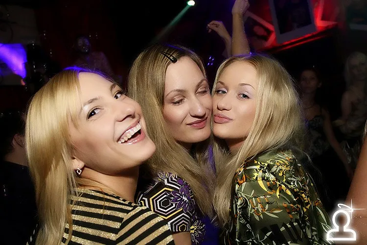 День рождения Portfolio, Dj Jay Stone